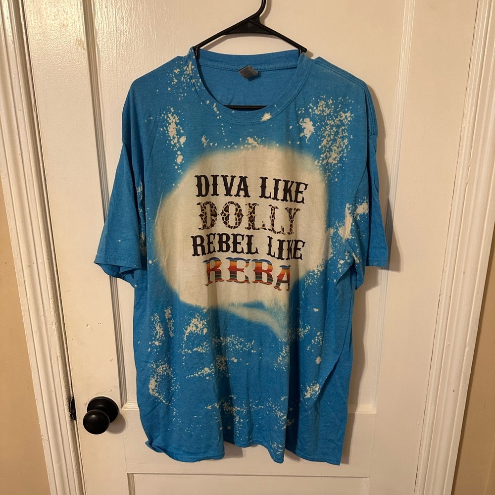 Graphic T-shirt